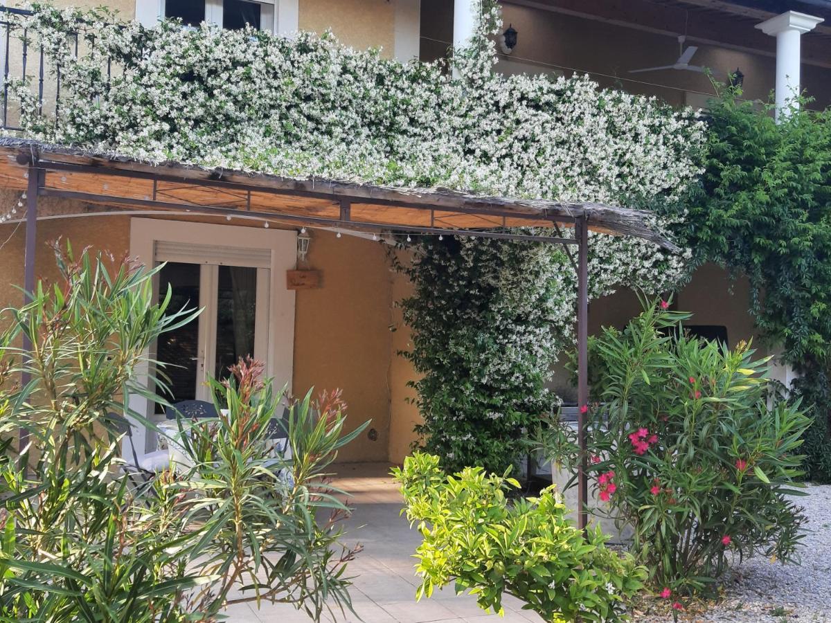 La Villa Jasmin Montauroux Exterior foto